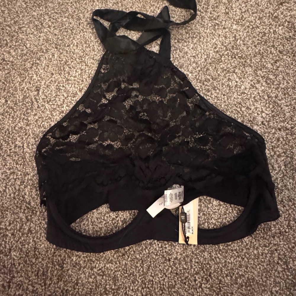 Magnolia Black Lace Halter Bra - Picture 10 of 11